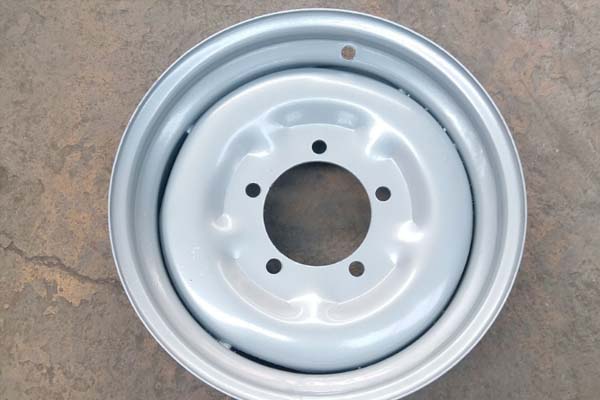 汽車輪轂 汽車輪轂