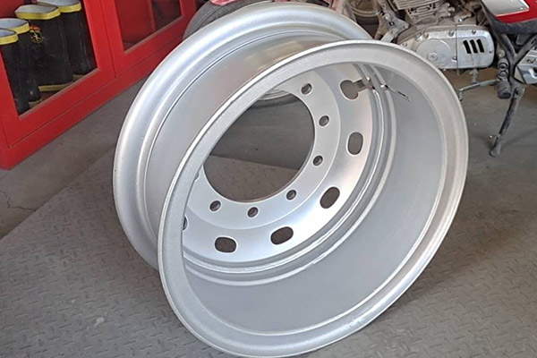 汽車鋼圈 汽車鋼圈